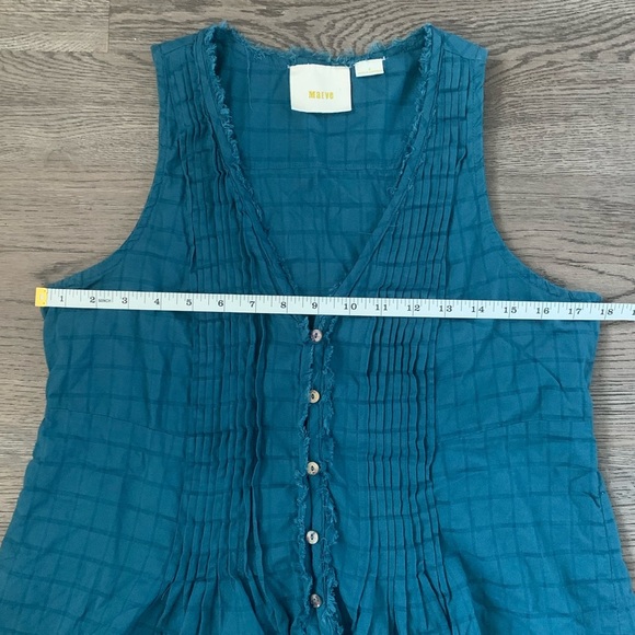Anthropologie Maeve Saona Swing Button Down
Sleeveless Top - Size S - Blue - EUC - Picture 6 of 9